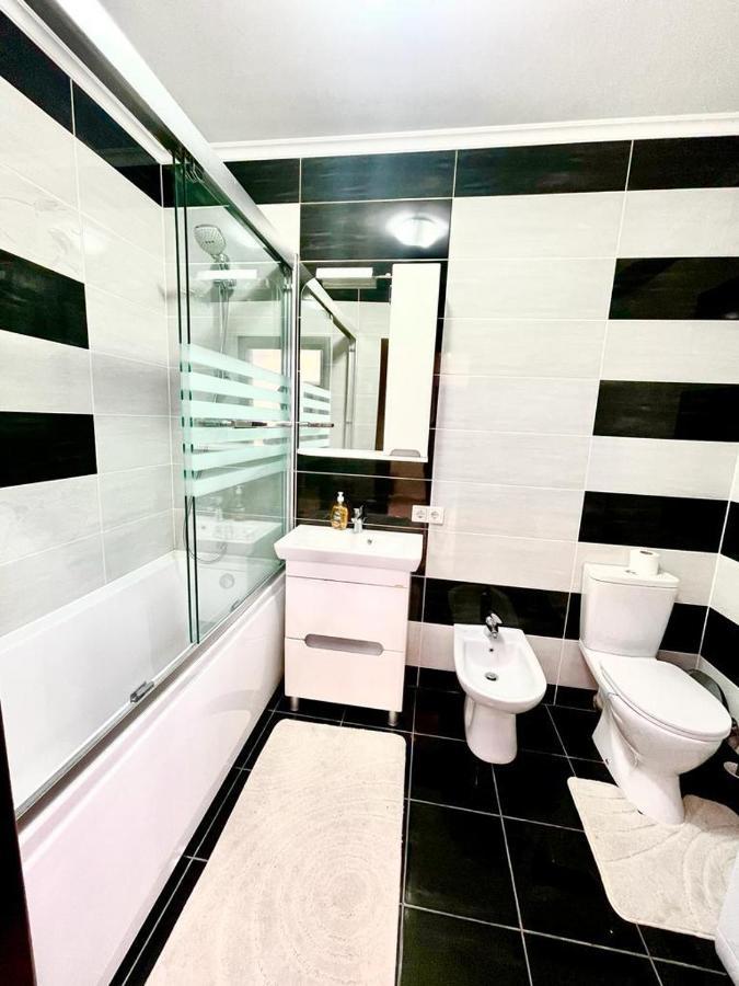 Large Apartment !!!Ciuflea Str. Chişinău Extérieur photo